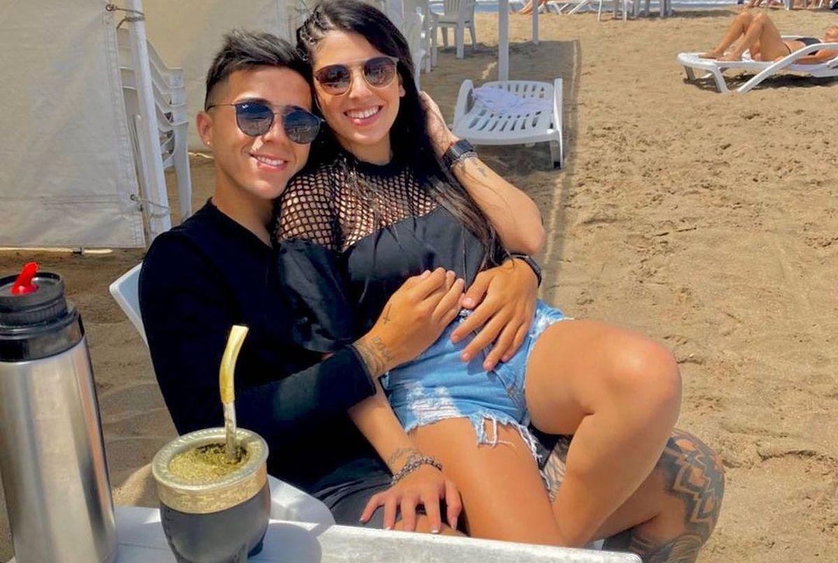 Cel mai bun tânăr jucător de la Mondial are o parteneră pe măsură: Valentina l-a făcut tată la 19 ani!
