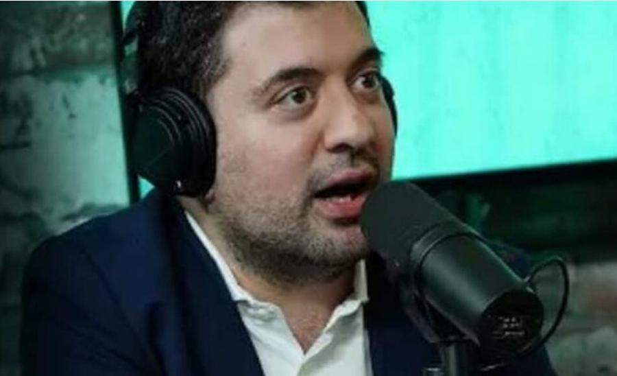 Jurnalistul și scriitorul Giuseppe Pastore, care l-a lăudat pe Răzvan Marin Răzvan Marin este cerut titular la Cagliari: „E păcat să lași pe banca de rezerve un astfel de «signor regista»!”