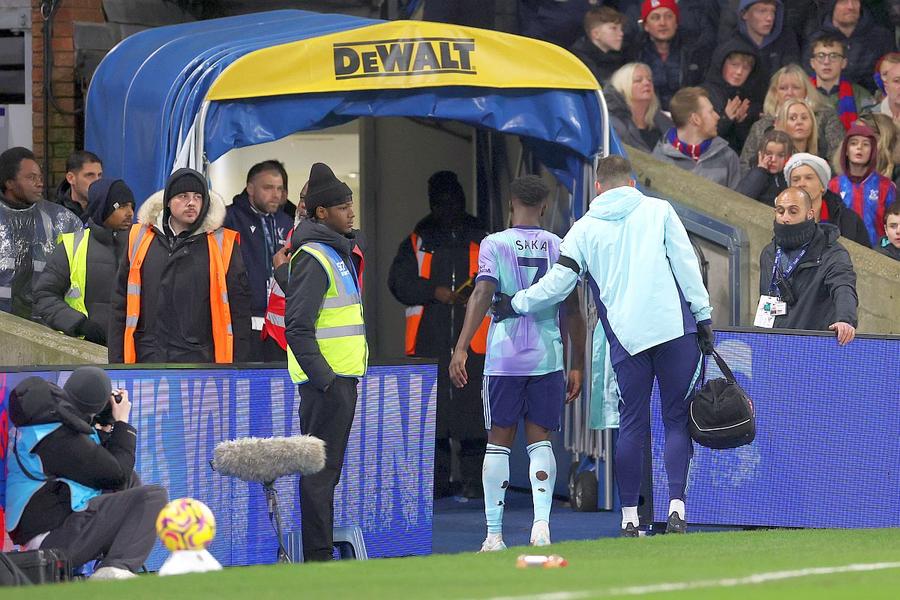 Accidentat contra lui Palace, Bukayo Saka ar urma să revină la început de martie // foto: Guliver/gettyimages Atac fără colți versus Drăgușin, City în revenire, Arne Slot a pornit deja „duelul” cu Nottingham » 5 aspecte de urmărit în etapa 21 de Premier League
