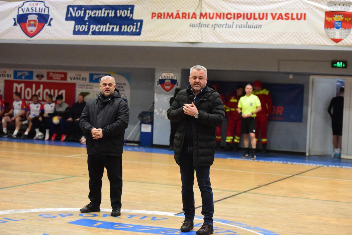 A schimbat tricoul! Cum a apărut Louis Munteanu la 48 de ore de la marea controversă cu echipamentul celor de la FCSB