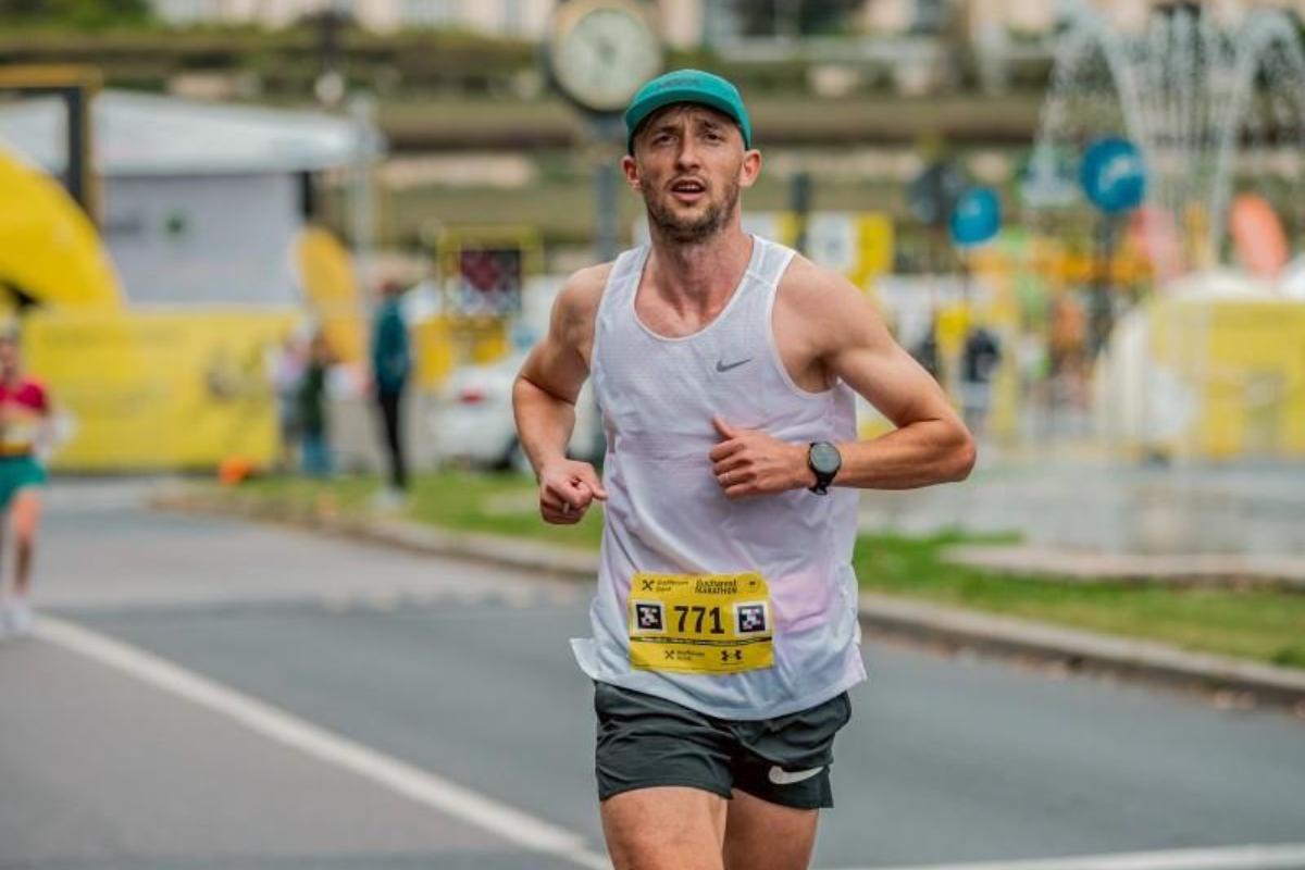 Cornel Râpă, triplu campion cu FCSB, va participa la maratonul de la Berlin