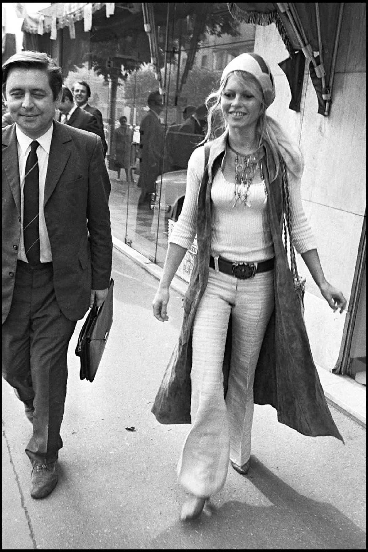 Legendara actriță Brigitte Bardot și sportul: a dat lovitura de start a unui meci în care juca Pele, a schiat, a criticat organizarea Jocurilor Olimpice la Paris