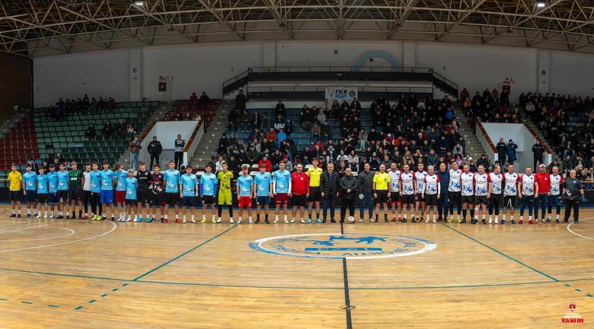 A schimbat tricoul! Cum a apărut Louis Munteanu la 48 de ore de la marea controversă cu echipamentul celor de la FCSB