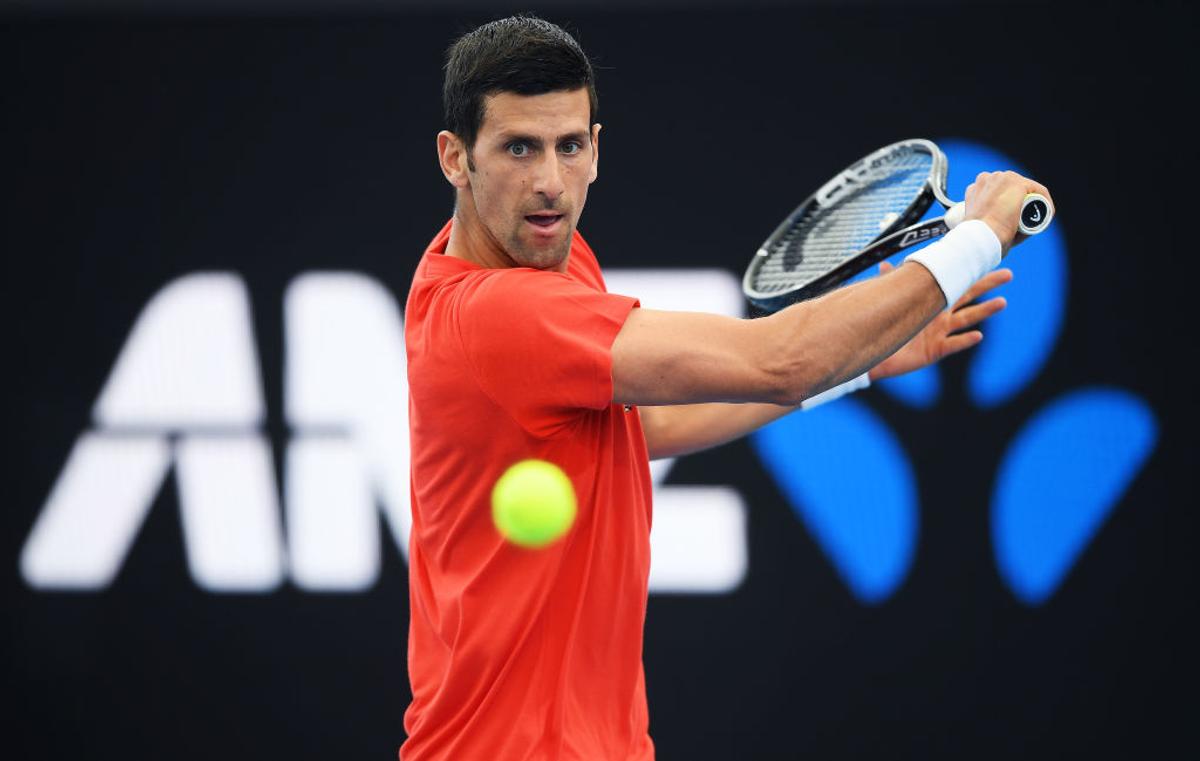 Cine-l mai înțelege pe Novak Djokovic? Moment bizar înainte de primul meci al anului pentru sârb