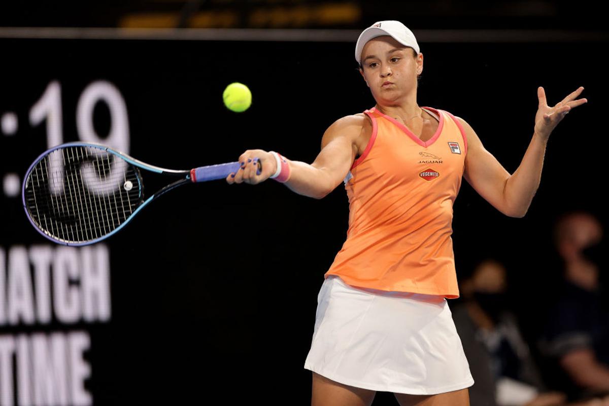 VIDEO Simona Halep, execuție de geniu în meciul cu Ashleigh Barty! Tweener din spatele liniei
