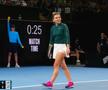 Duelul demonstrativ dintre Simona Halep (29 de ani, 2 WTA) și Ashleigh Barty (24 de ani, 1 WTA) a oferit momente de tenis sclipitor.