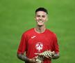 Parma a scos deja la vânzare tricouri cu Dennis Man