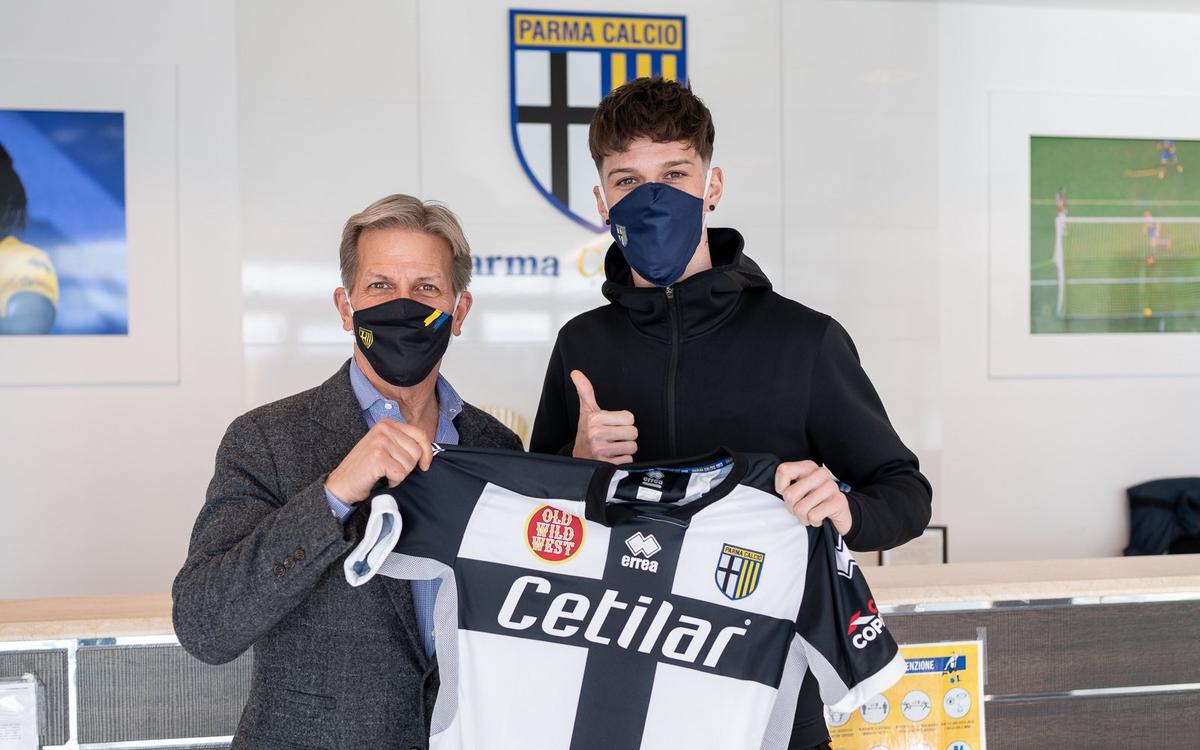 Dennis Man la Parma / FOTO: La Repubblica & Parma Facebook oficial