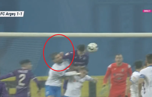 În minutul 87, la scorul de 1-1, Craiova ar fi trebuit să beneficieze de un penalty în meciul cu FC Argeș // Captură Digi Sport