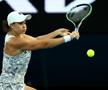 Dezvăluiri tari în cartea lui Barty » Halep i-a dat primul mesaj după titlul de la Wimbledon: „Am știut cu cine am de-a face!” + cu ce jucătoare de top avea „o relație complicată”