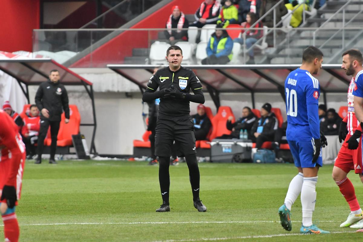 SEPSI - FCU CRAIOVA -- INTRERUPT
