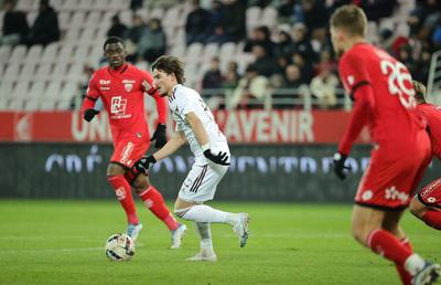 „Respiră fotbal!” » Antrenorul lui Bordeaux l-a elogiat pe Alexi Pitu. Faza cu care românul i-a uluit pe toți la debut