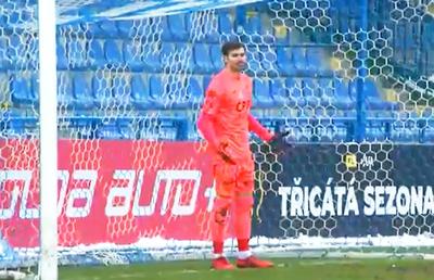 Ce fac stranierii în acest weekend » Florin Niță, debut la 24 de ore de la prezentare!