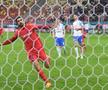 Reacția lui Ilie Dumitrescu după FCSB - Farul: „Nu avem cum să facem exercițiul ăsta de imaginație cu un antrenor care e acum la FCSB”