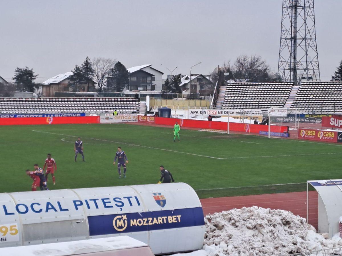 FC Argeș - FC Botoșani 0-2 » Moldovenii leagă victoriile în Superligă, piteștenii se scufundă în clasament