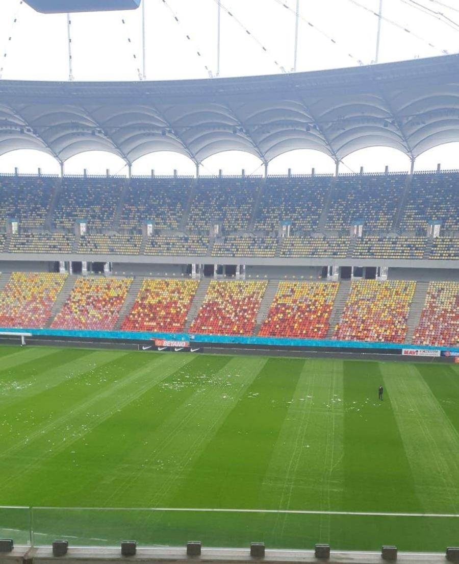 Așa arată gazonul de pe Arena Națională cu câteva ore înaintea meciului FCSB - Farul Așa, da! Gazonul de pe Arena Națională arată impecabil, cu câteva ore înainte de FCSB - Farul