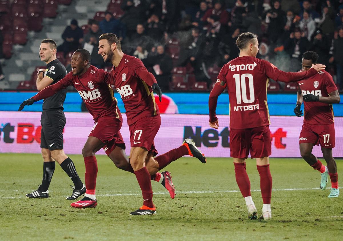 Debut perfect pentru Mutu » CFR Cluj a zdrobit-o pe Voluntari: Deac, 3 pase de gol! Clasamentul + notele GSP