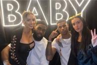 Starul lui United a băut 12 ore tequila și cocktailuri într-un club din Belfast. „Era atât de beat că a trebuit să-l car la pat. A adormit îmbrăcat!”