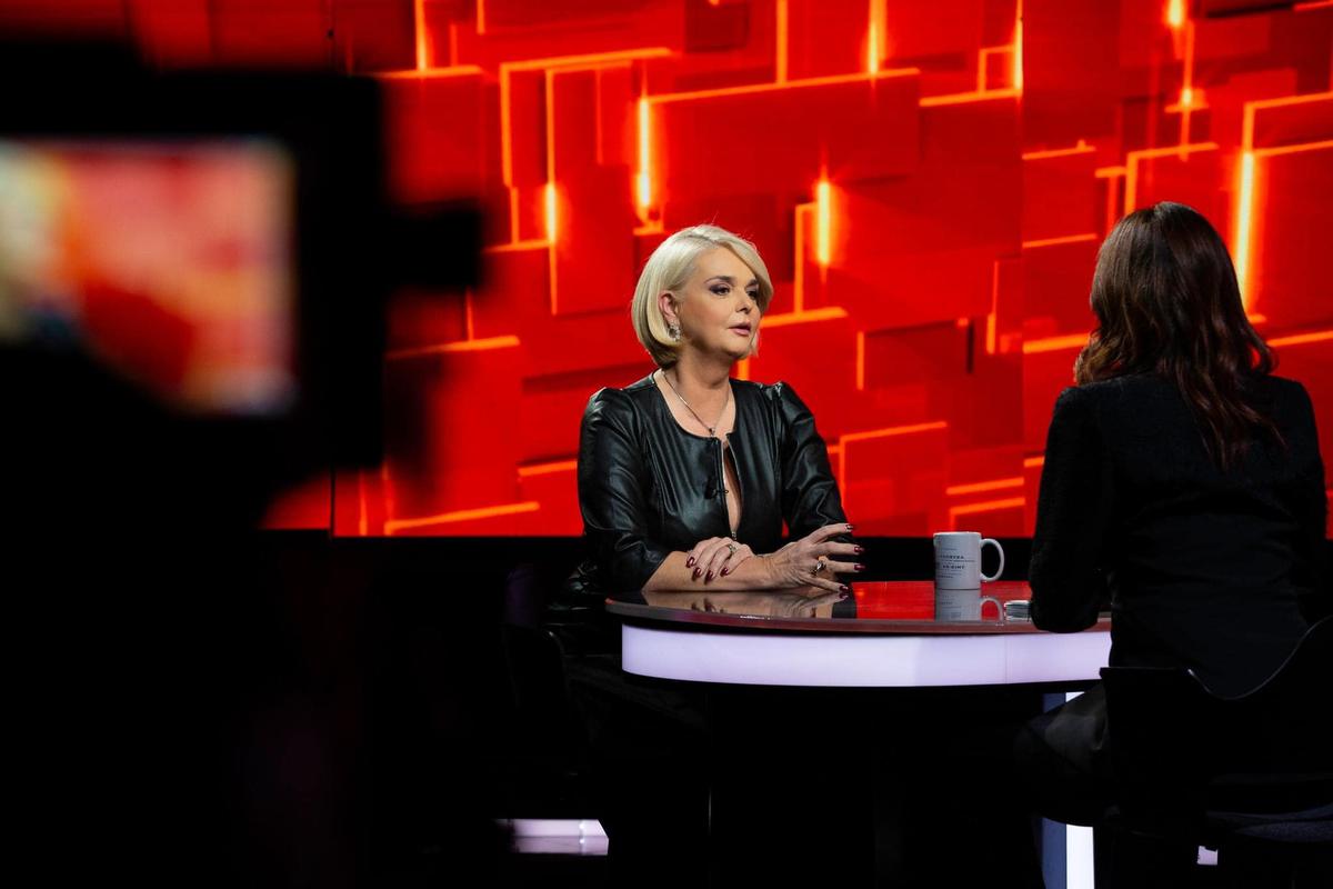 Iuliana Marciuc, celebra prezentatoare de la TVR