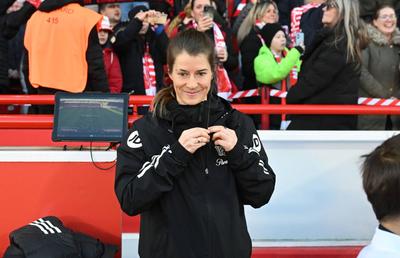 Marie-Louise Eta a scris istorie în Bundesliga după ce a devenit prima femeie antrenor din istoria competiției