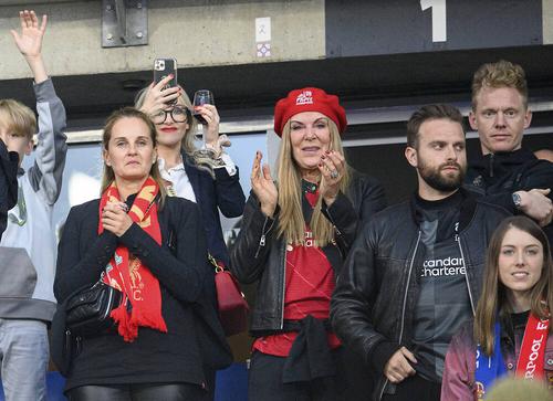 Ulla Klopp, centru