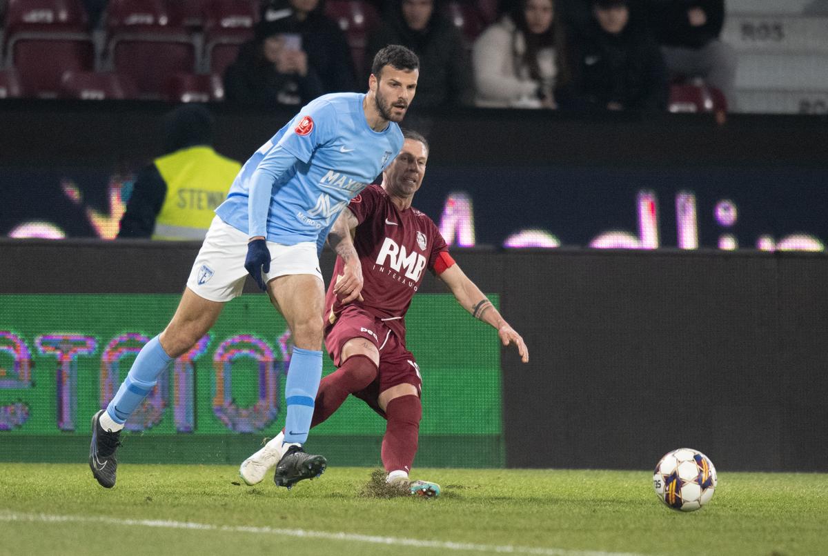 Nu s-a văzut la TV » Primul lucru pe care l-a făcut Adrian Mutu după CFR Cluj - Voluntari