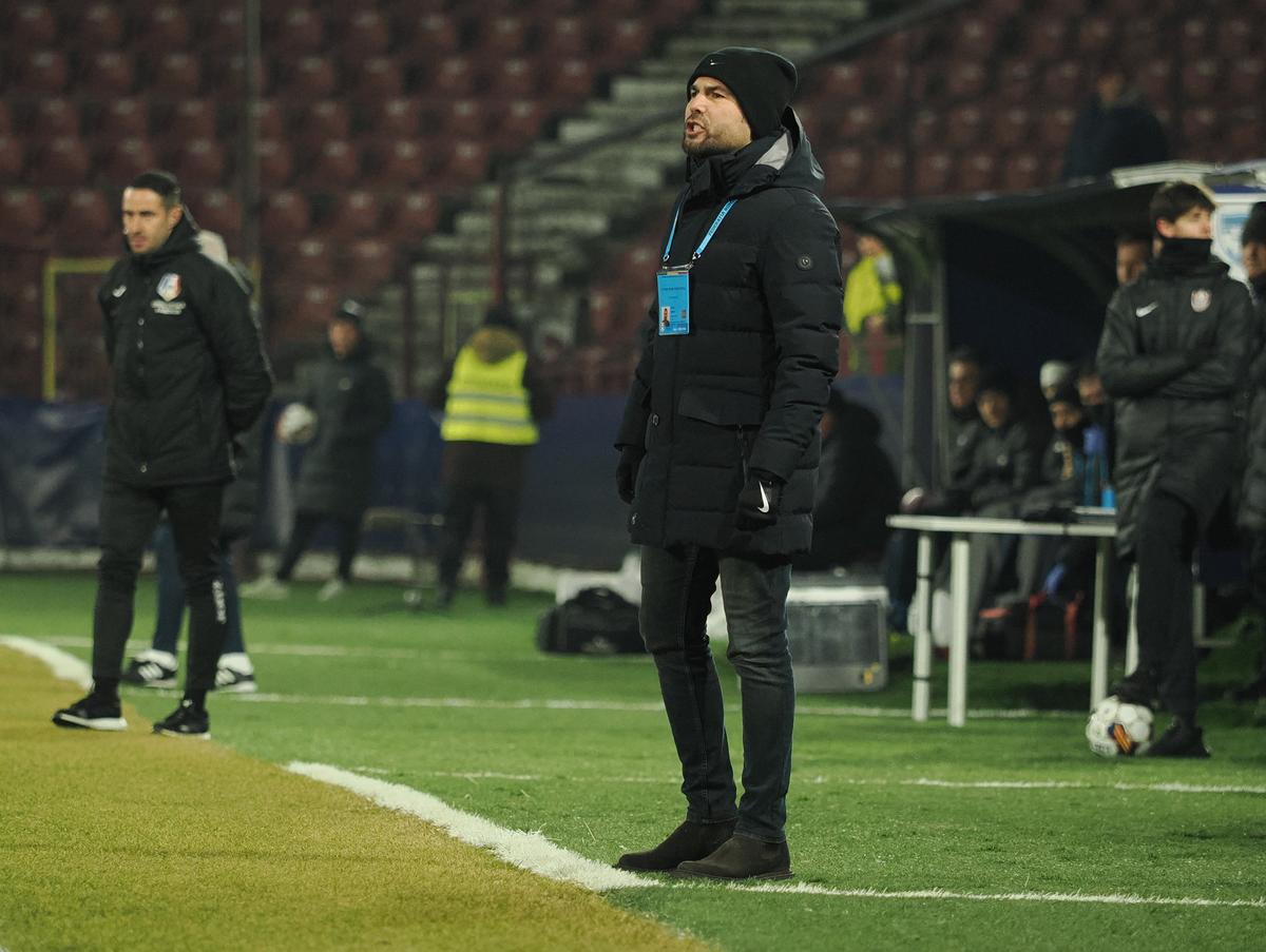 Debut perfect pentru Mutu » CFR Cluj a zdrobit-o pe Voluntari: Deac, 3 pase de gol! Clasamentul + notele GSP