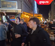 Atmosferă de senzație la hotelul unde s-a cazat Manchester United » Imagini tari cu fanii și sosirea jucătorilor: fotbalistul-surpriză care a fost aclamat
