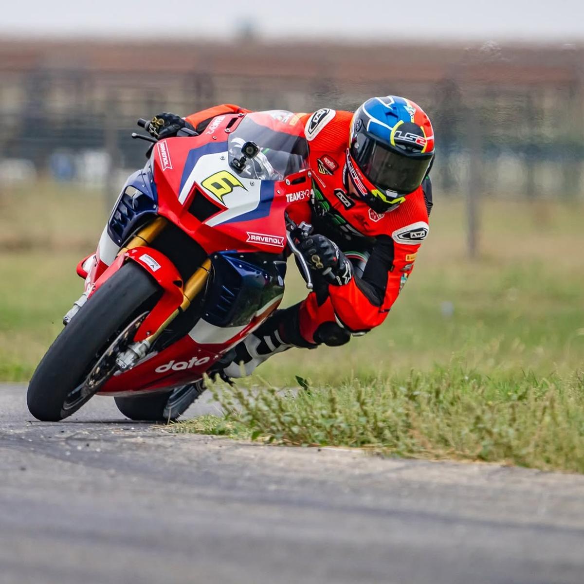 Jacopo Hosciuc, primul pilot român în MotoGP după o pauză de 17 ani