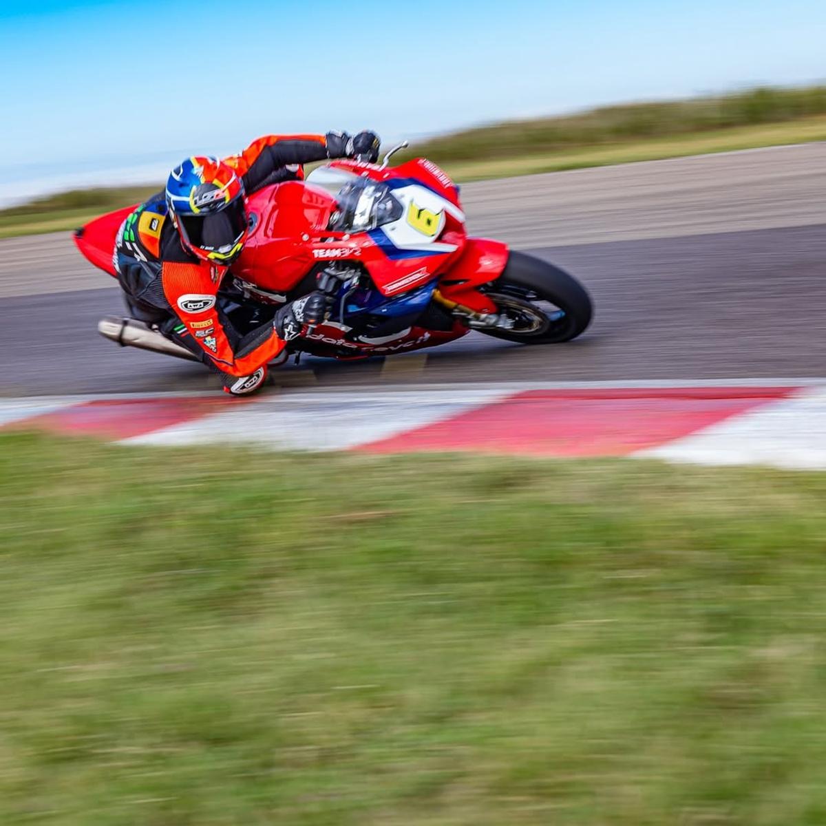 Jacopo Hosciuc, primul pilot român în MotoGP după o pauză de 17 ani