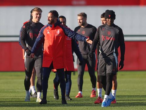 Ruben Amorim, în timpul unui antrenament al lui Manchester United / Foto: Imago