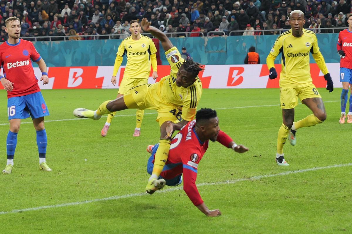 „La fel ca în campionat” » Elias Charalambous explică ce i-a lipsit FCSB-ului în Europa League: „Marea problemă”