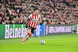 Antrenorul lui PSV explică de ce l-a schimbat pe Dennis Man la pauza meciului cu Bayern: „O aveam în minte”