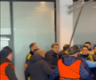 Scandal la pauza meciului FCSB - Fenerbahce // Capturi FOTO: Digi Sport