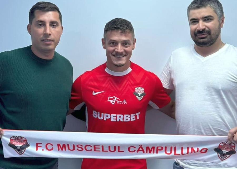 Dezvăluirile care aprind Liga 2! Investitorul recunoaște că se teme de practici necurate la propriul club: „Filmez meciurile să văd dacă sunt greșeli” » De ce nu s-a mai retras din fotbal