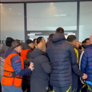 Scandal la pauza meciului FCSB - Fenerbahce // Capturi FOTO: Digi Sport