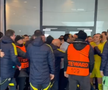 Scandal la pauza meciului FCSB - Fenerbahce // Capturi FOTO: Digi Sport