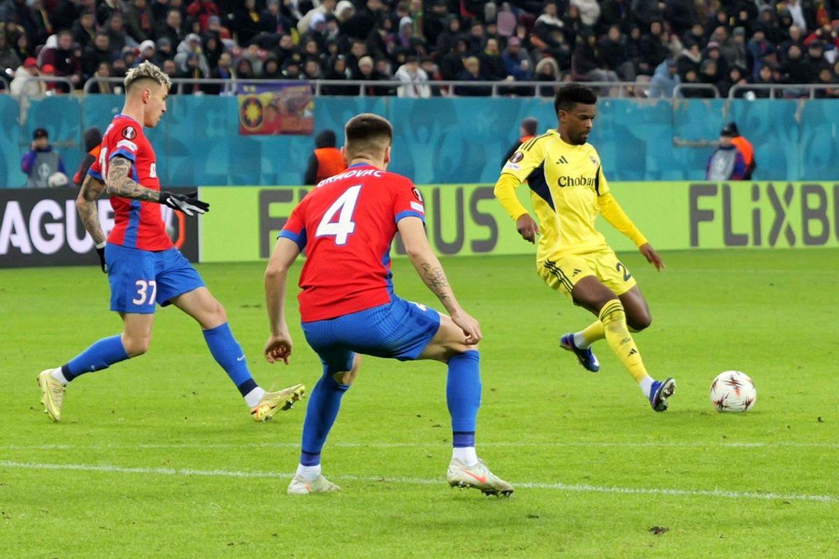 Imagini de la FCSB - Fenerbahce, în ultima etapă din grupa de Europa League // foto: Andrei Furnigă și Cristi Preda (GSP.ro)