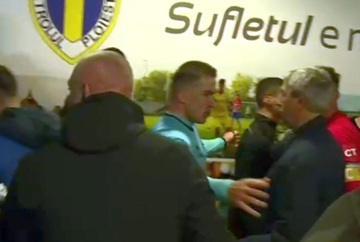 Petrolul - Farul