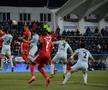 Mutarea făcută de FCSB la pauză a dat greș: Răzvan Oaidă a fost cel mai slab de pe teren! Cine s-a remarcat din echipa roș-albastră