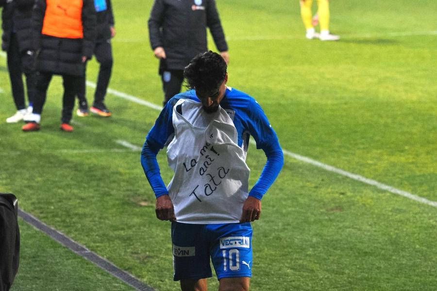 Ștefan Baiaram, gest pentru tatăl său I-au curentat încet, dar sigur! Universitatea Craiova pleacă fericită acasă, după un meci de infarct cu Petrolul