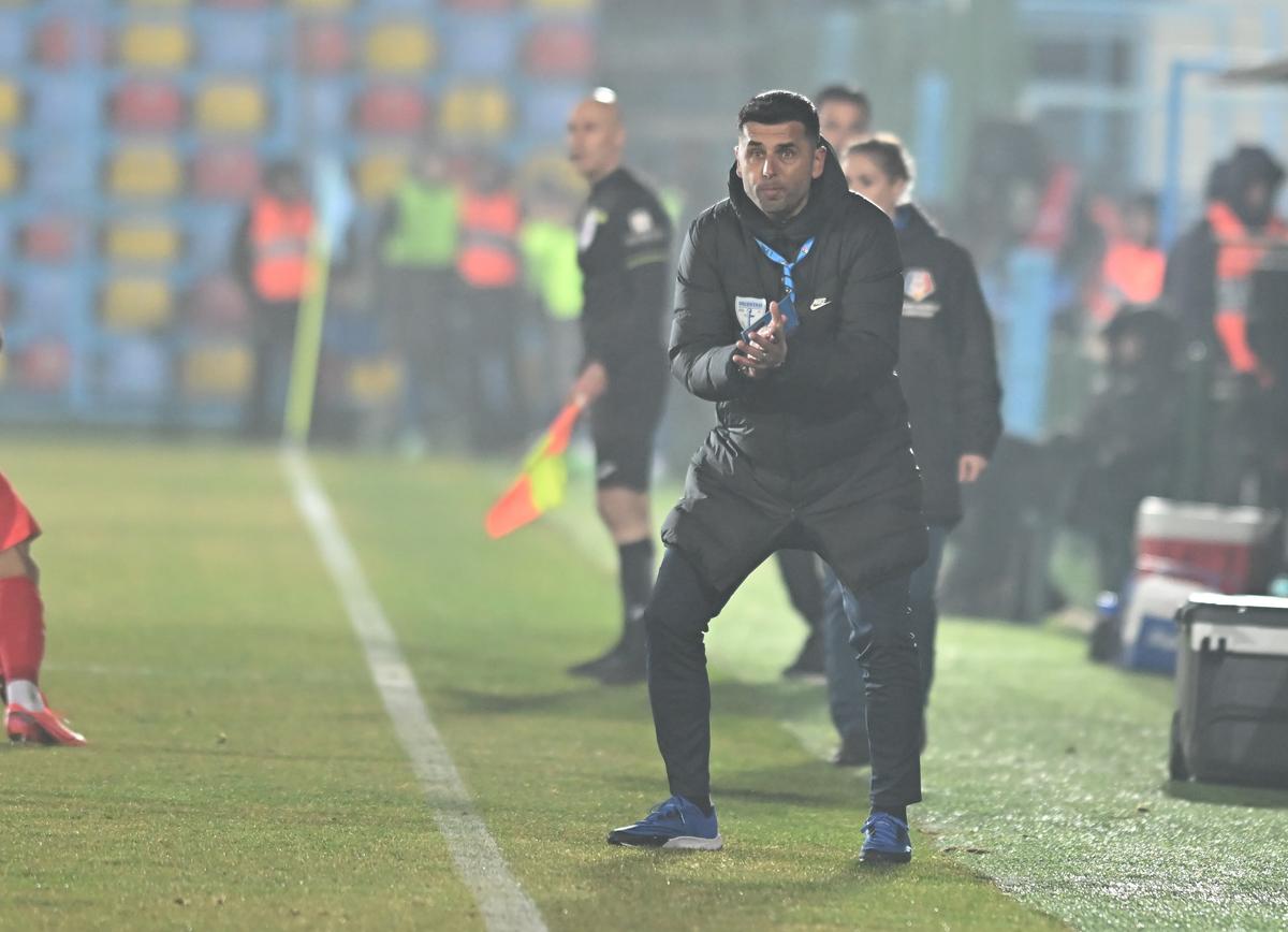 Giovanni l-a anunțat pe Gigi de oferta pentru un internațional „tricolor”: „E bun, dar nu poate fi comparat cu Florinel Coman”