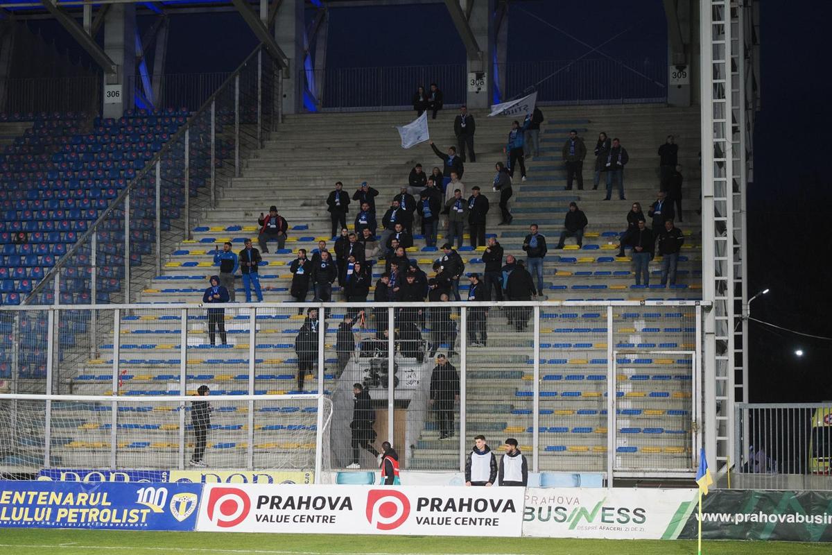 Așa se ia o decizie VAR în Superligă » Scene reprobabile surprinse de reporterii GSP