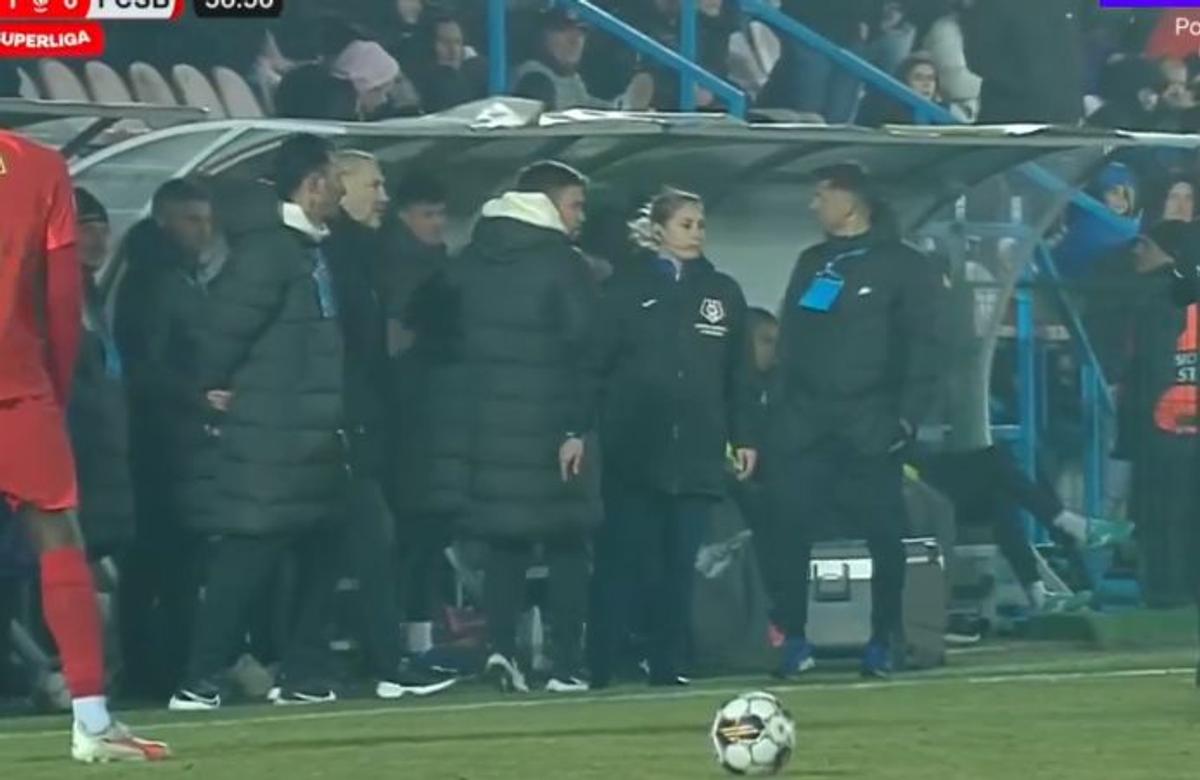 Mihai Pintilii, „ROȘU” în minutul 37 din Voluntari - FCSB