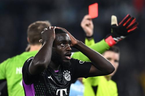 Dayot Upamecano, expulzat pentru două cartonașe galbene / Foto: Imago