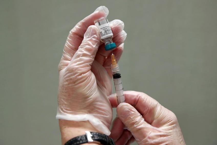 Oamenii de știință lucrează la obținerea unui vaccin împotriva COVID-19 // sursă foto: Guliver/gettyimages