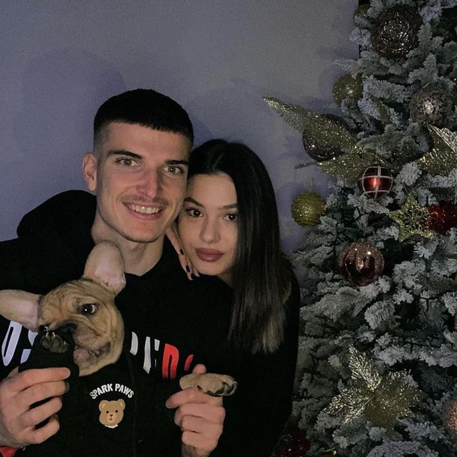 foto: Instagram Ce semnifică gestul lui Valentin Mihăilă după primul său gol la națională