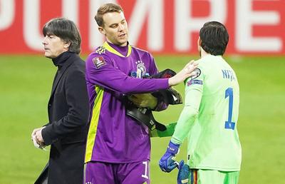 Povestea impresionantă a lui Florin Niță, portarul român lăudat de Manuel Neuer: „Ambalam cozonaci ca să am ce mânca”