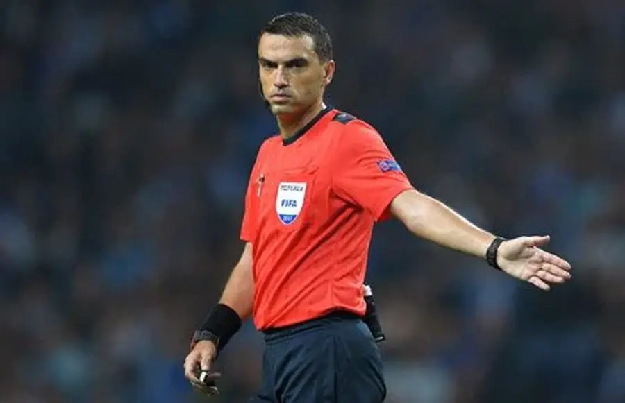 Să empatizăm cu Hațegan, dar să nu compătimim arbitrii