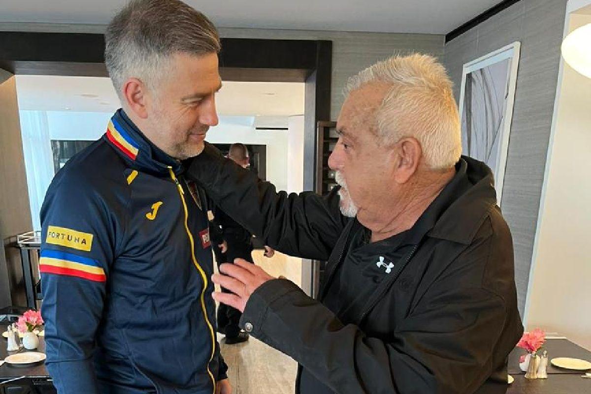 ISRAEL - ROMÂNIA. Apariție-surpriză în hotelul „naționalei” » Un nume de legendă l-a vizitat pe Edi Iordănescu